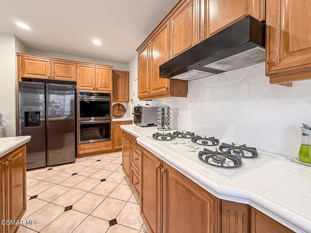 290 Culview Court, Simi Valley, CA 93065
