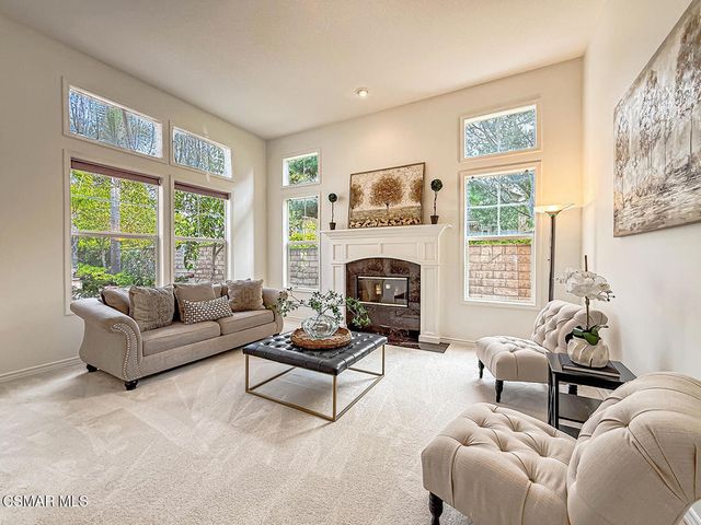 290 Culview Court, Simi Valley, CA 93065
