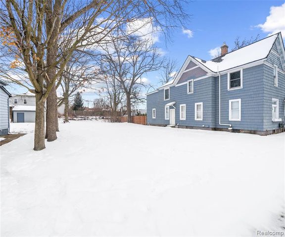 12 N River Street, Ypsilanti, MI 48198