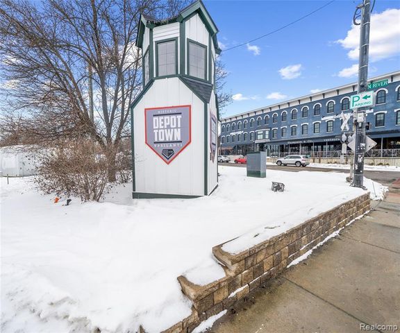 12 N River Street, Ypsilanti, MI 48198