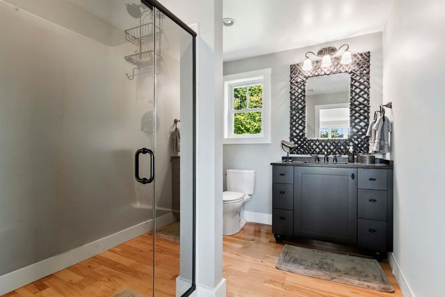 9 Ice House Road, New London, NH 03257