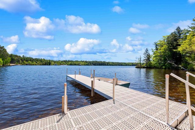 9 Ice House Road, New London, NH 03257