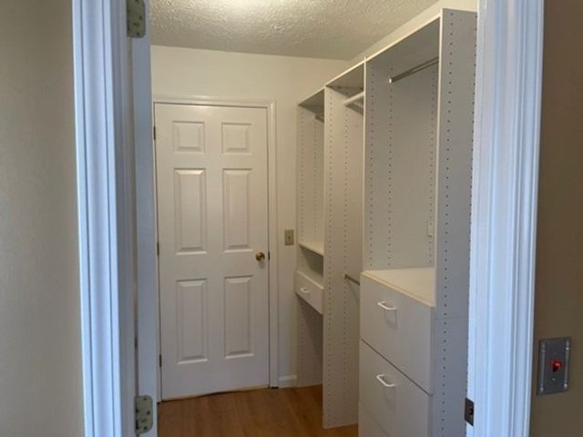 50 Steeplechase Ct 50, Haverhill, MA 01832