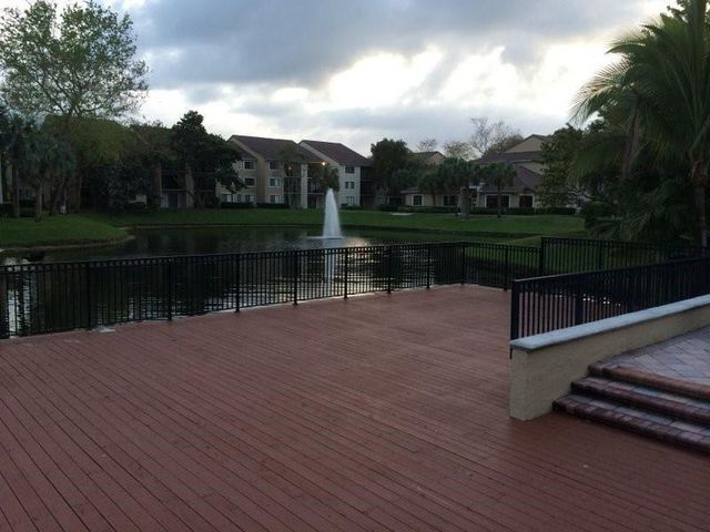 9044 W Atlantic Blvd 324, Coral Springs, FL 33071