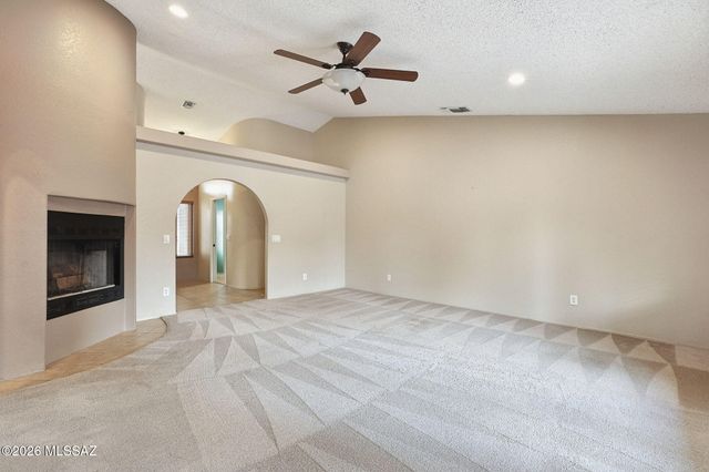 4530 W Lord Redman Loop, Tucson, AZ 85741
