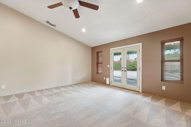 4530 W Lord Redman Loop, Tucson, AZ 85741