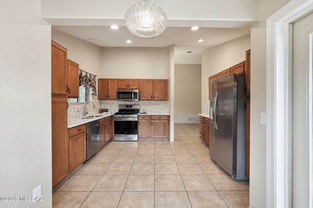 4530 W Lord Redman Loop, Tucson, AZ 85741