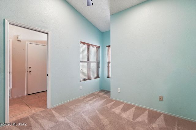 4530 W Lord Redman Loop, Tucson, AZ 85741