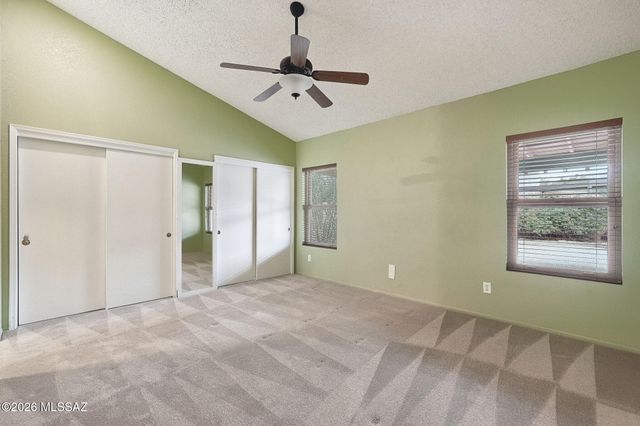 4530 W Lord Redman Loop, Tucson, AZ 85741