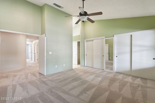 4530 W Lord Redman Loop, Tucson, AZ 85741