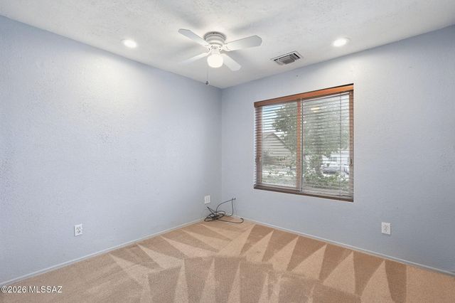 4530 W Lord Redman Loop, Tucson, AZ 85741