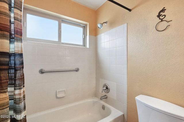 4530 W Lord Redman Loop, Tucson, AZ 85741
