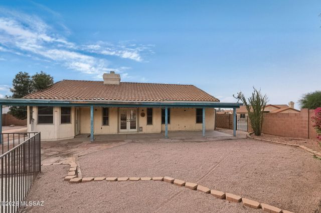 4530 W Lord Redman Loop, Tucson, AZ 85741