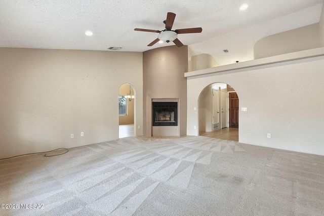 4530 W Lord Redman Loop, Tucson, AZ 85741