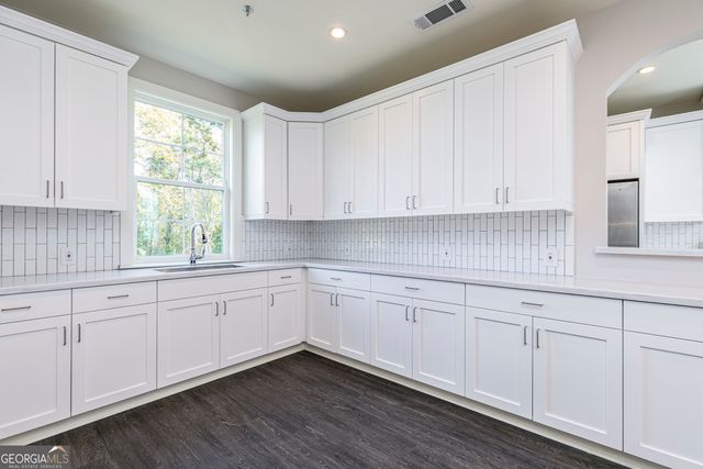 240 Oliver Drive, Locust Grove, GA 30248
