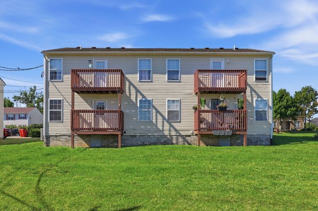 133-139 Grinder Court, Nicholasville, KY 40356