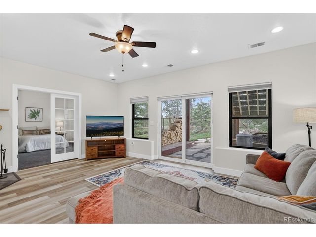11049 Schweigert Ave, Conifer, CO 80433