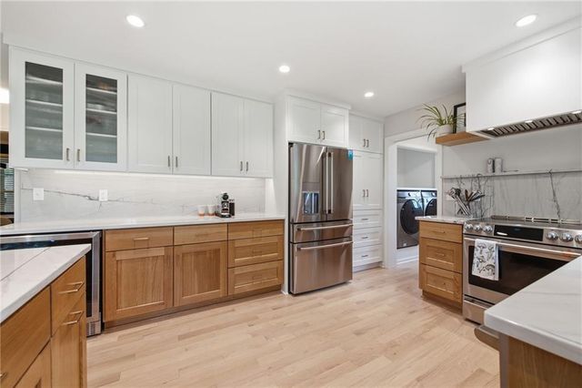 12855 Sagamore Road, Leawood, KS 66209