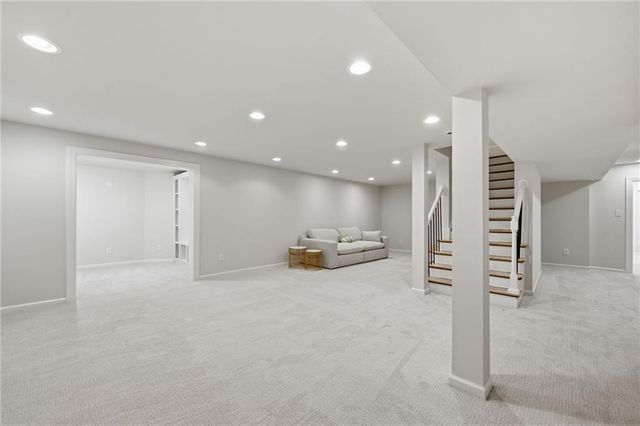 12855 Sagamore Road, Leawood, KS 66209