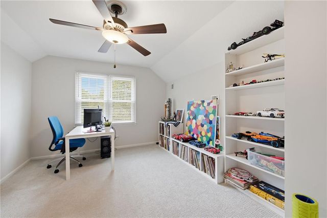 12855 Sagamore Road, Leawood, KS 66209