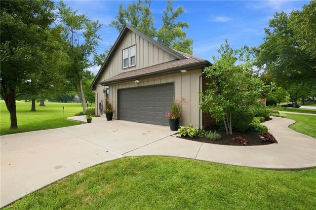 12855 Sagamore Road, Leawood, KS 66209