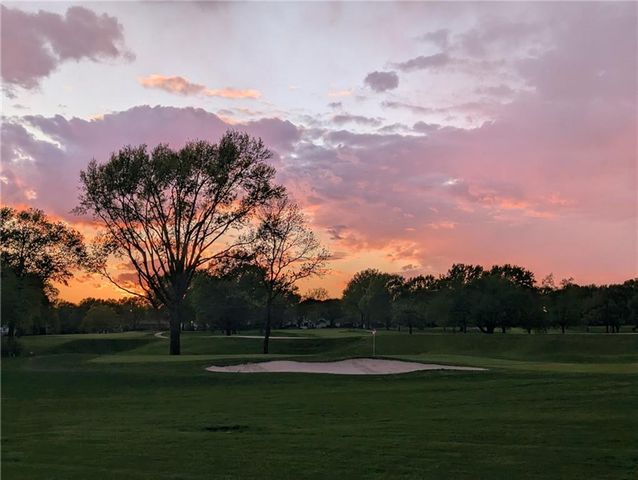 12855 Sagamore Road, Leawood, KS 66209