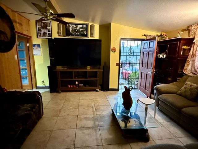 2200 Sutter Avenue, San Pablo, CA 94806