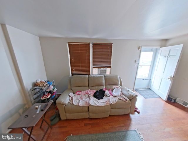 1547 RAINER RD, Brookhaven, PA 19015