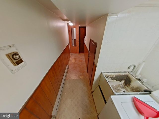 1547 RAINER RD, Brookhaven, PA 19015