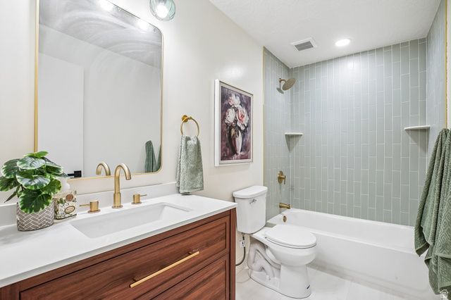 7312 S 2980 E, Cottonwood Heights, UT 84121