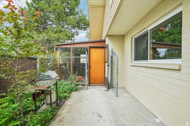 7312 S 2980 E, Cottonwood Heights, UT 84121