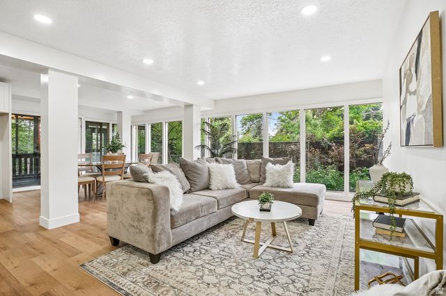 7312 S 2980 E, Cottonwood Heights, UT 84121