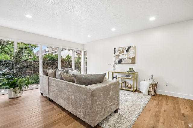 7312 S 2980 E, Cottonwood Heights, UT 84121