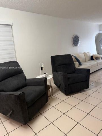 1656 W 57th Ter, Hialeah, FL 33012