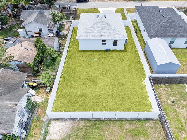 5444 SIMMONS RD, Lakeland, FL 33811