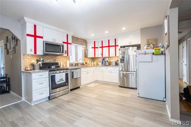 1201 Cypress Drive, O'fallon, MO 63366