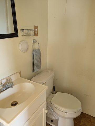 418 College Street, Dayton, TN 37321