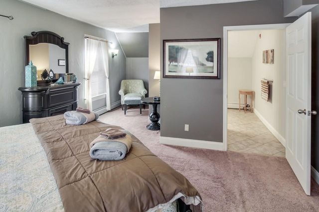 149 E Harbor Highway, Maple City, MI 49664