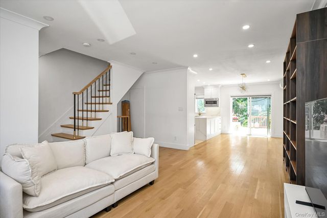 138-08 76th Avenue, Kew Garden Hills, NY 11367