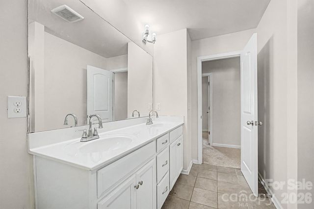 15234 Red Canoe Way, Charlotte, NC 28278