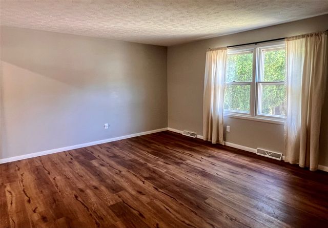 4451 W 28TH Street, Erie, PA 16506