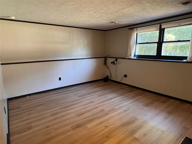 4451 W 28TH Street, Erie, PA 16506