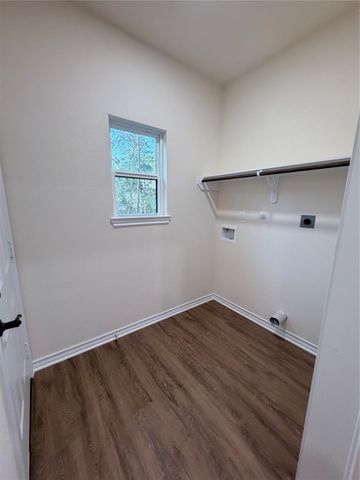 4196 Sam Houston Road, Willis, TX 77378