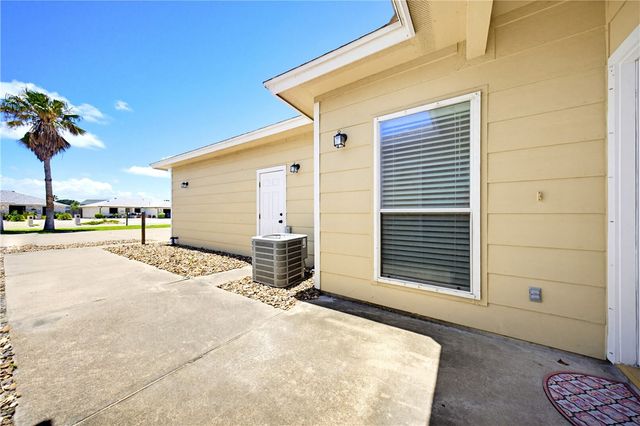 14214 Ambrosia St 104, Corpus Christi, TX 78418