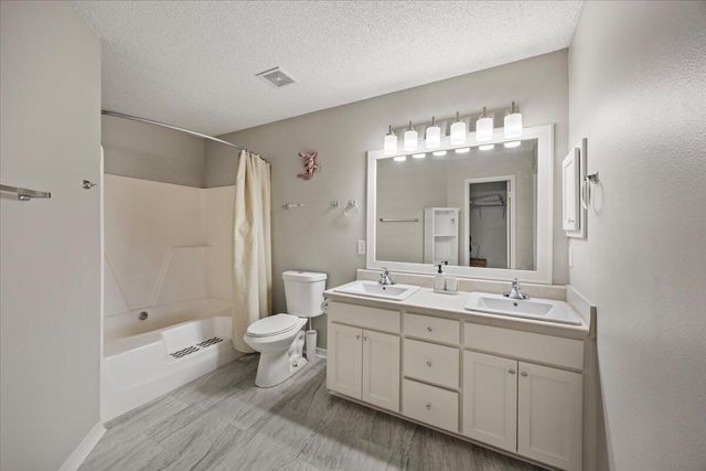 3312 Linger Court, Pensacola, FL 32526