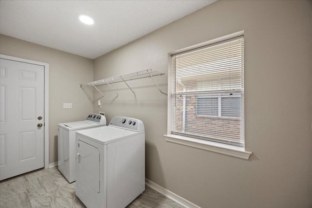 3312 Linger Court, Pensacola, FL 32526