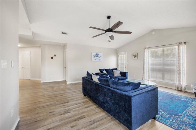 3312 Linger Court, Pensacola, FL 32526