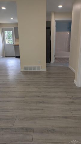 68 S Arthur Street, Carsonville, MI 48419