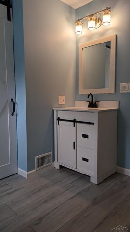 68 S Arthur Street, Carsonville, MI 48419