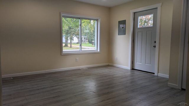 68 S Arthur Street, Carsonville, MI 48419